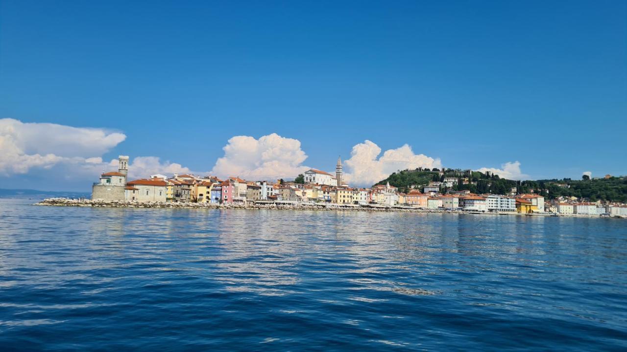 Вилла Sailing House Пиран Экстерьер фото